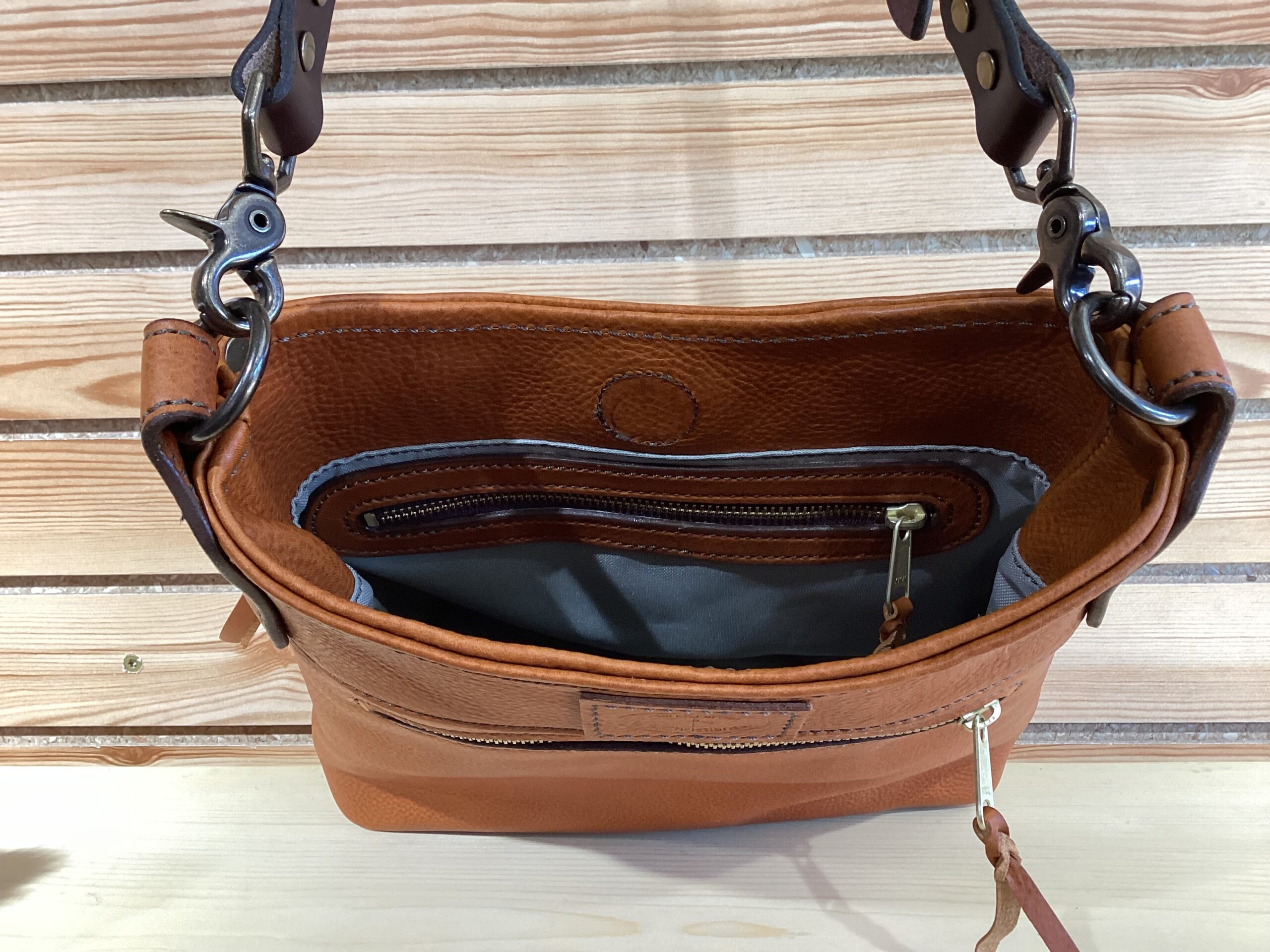 Amber Crossbody Bag - Image 6
